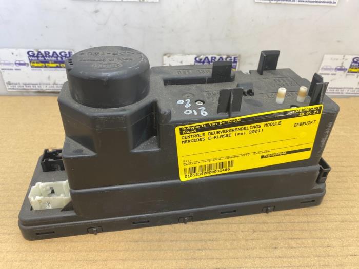 Modul centralnego zamka Mercedes E-Klasse