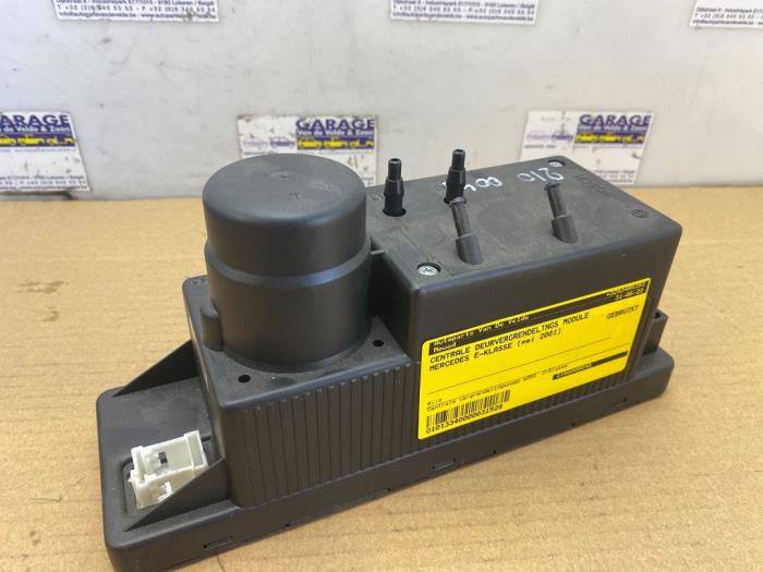 Modul centralnego zamka Mercedes E-Klasse