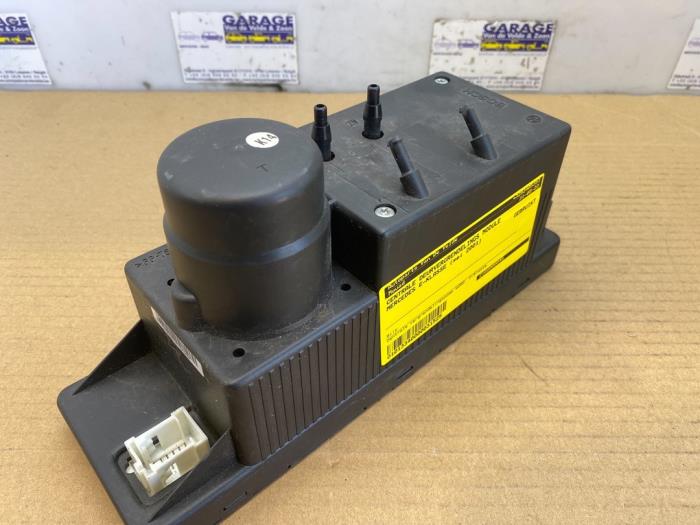 Modul centralnego zamka Mercedes E-Klasse