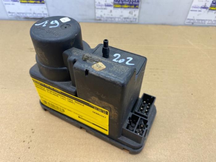 Modul centralnego zamka Mercedes C-Klasse