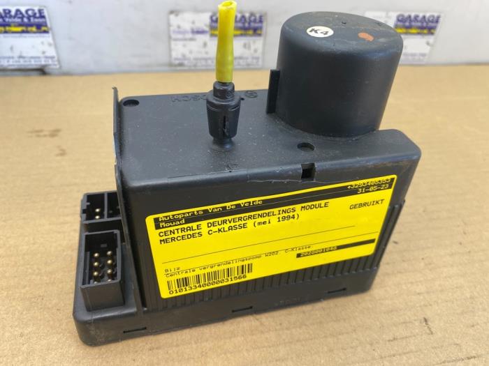 Modul centralnego zamka Mercedes C-Klasse
