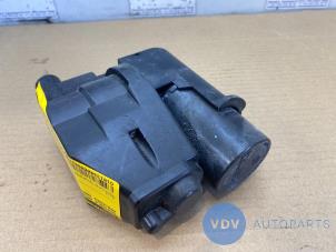Gebruikte Deur module Mercedes S (W140) 2.8 S 280 24V Prijs € 60,50 Inclusief btw aangeboden door Autoparts Van De Velde