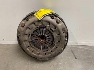 Gebruikte Vliegwiel Mercedes C Combi (S203) 2.2 C-220 CDI 16V Prijs € 121,00 Inclusief btw aangeboden door Autoparts Van De Velde