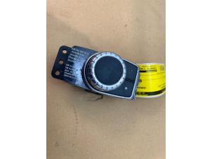 Gebruikte Bediening boordcomputer Mercedes B (W246) 2.1 B-220 CDI BlueEFFICIENCY,d 16V Prijs € 18,15 Inclusief btw aangeboden door Autoparts Van De Velde