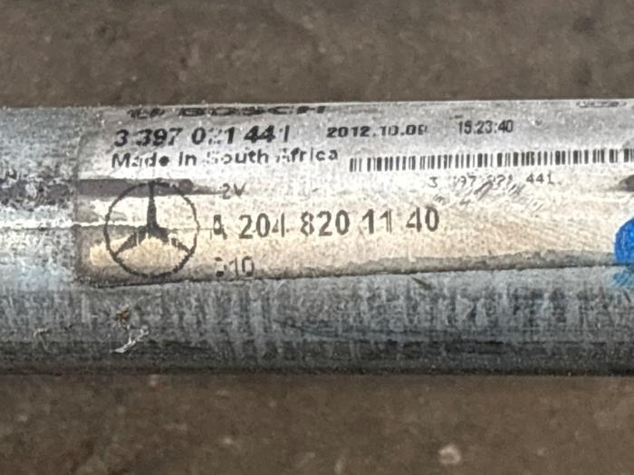 Wiper motor + mechanism Mercedes C-Klasse