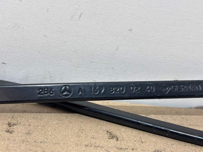 Scheibenwischerarm vorne Mercedes A-Klasse