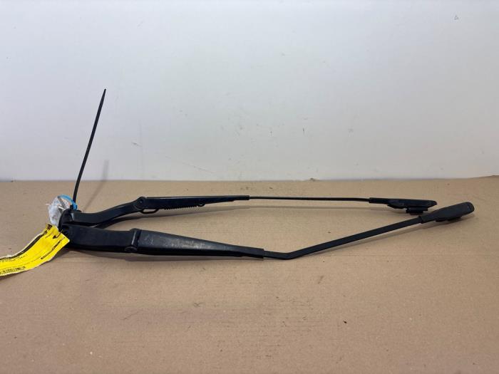 Bras essuie-glace avant Mercedes A-Klasse