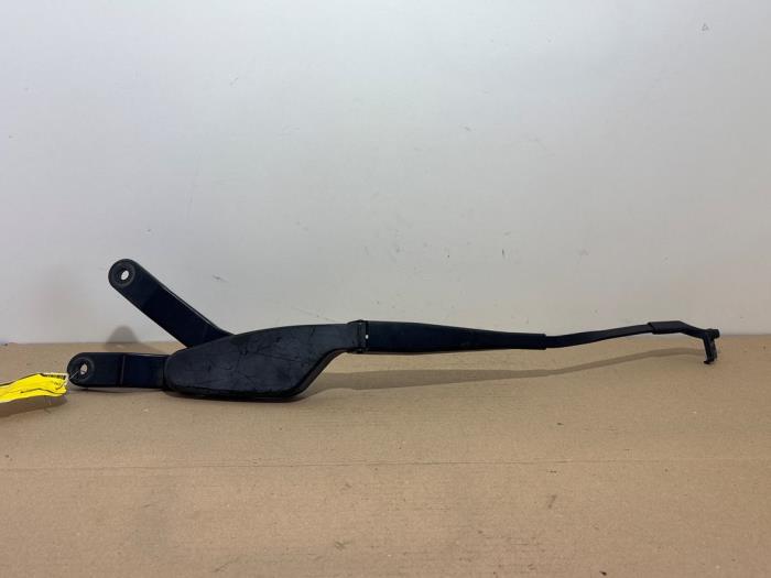 Bras essuie-glace avant Mercedes C-Klasse