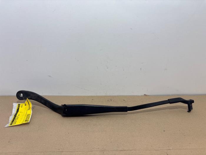 Front wiper arm Mercedes C-Klasse