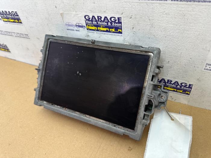 Navigation display Mercedes C-Klasse