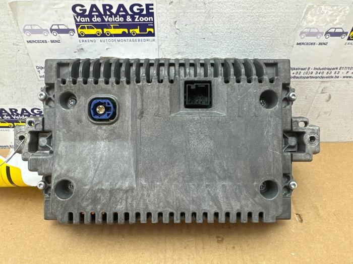 Navigation display Mercedes C-Klasse