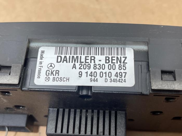 Panneau de commandes chauffage Mercedes C-Klasse