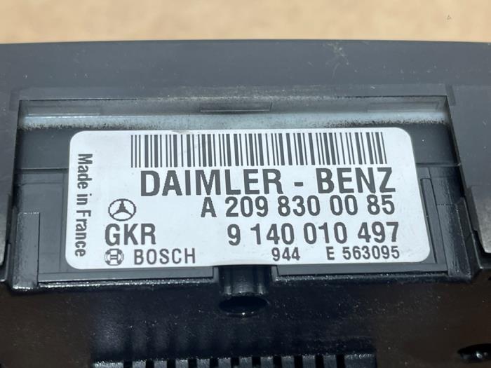 Panneau de commandes chauffage Mercedes C-Klasse