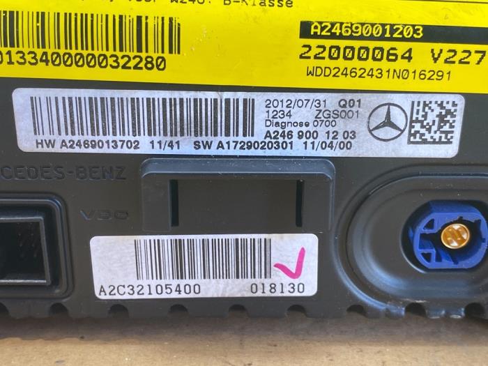 Wyswietlacz nawigacji Mercedes B-Klasse