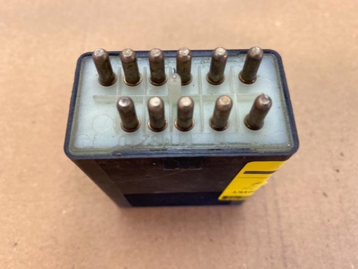 Relay Mercedes E-Klasse