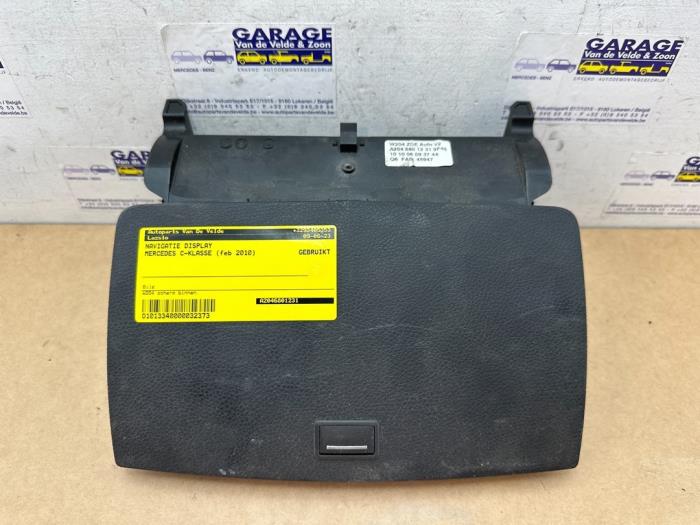 Affichage navigation Mercedes C-Klasse