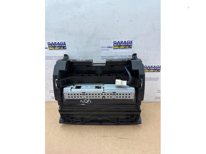 Affichage navigation Mercedes C-Klasse