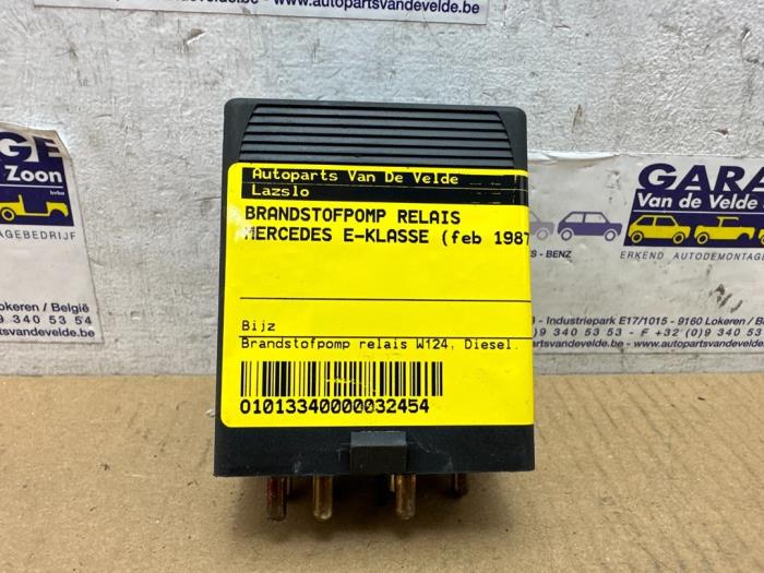 Brandstofpomp relais Mercedes E-Klasse
