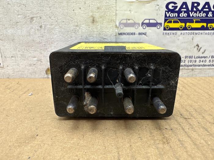 Brandstofpomp relais Mercedes E-Klasse