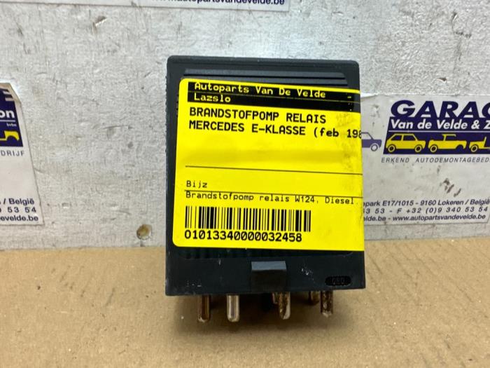 Brandstofpomp relais Mercedes E-Klasse