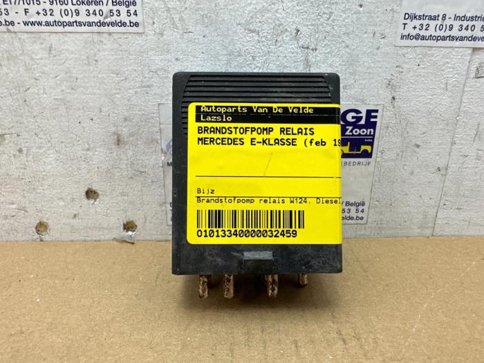 Brandstofpomp relais Mercedes E-Klasse