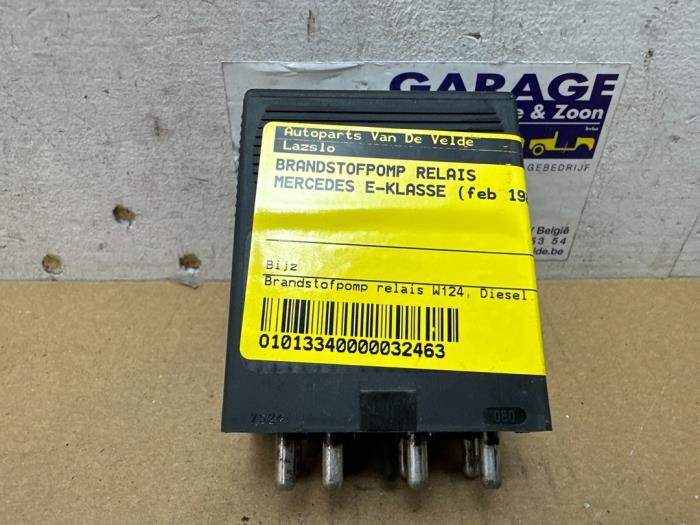 Brandstofpomp relais Mercedes E-Klasse