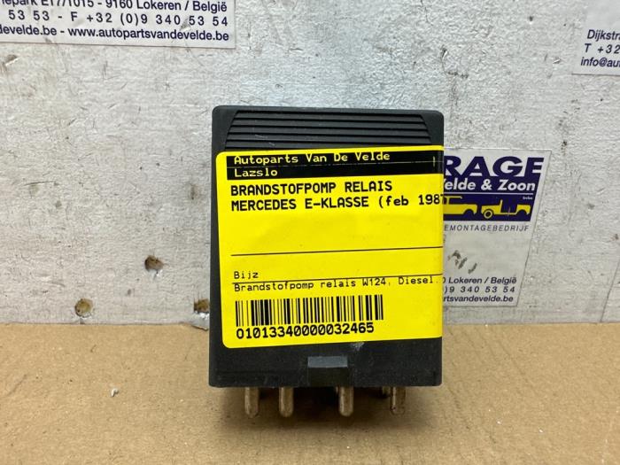 Brandstofpomp relais Mercedes E-Klasse