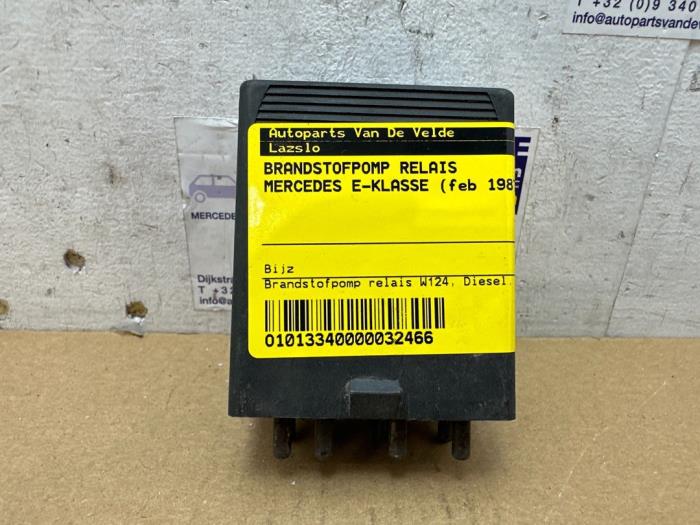 Brandstofpomp relais Mercedes E-Klasse
