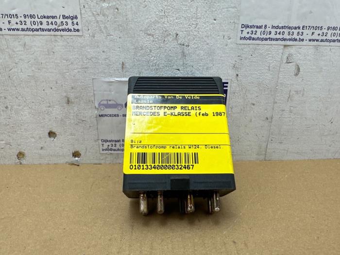 Brandstofpomp relais Mercedes E-Klasse
