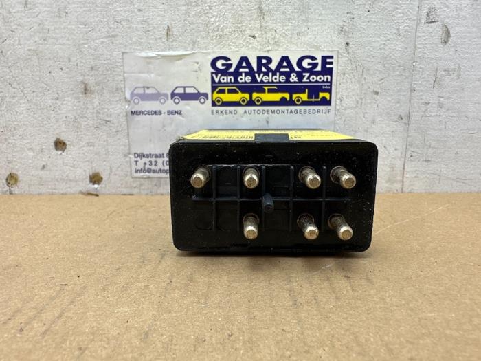 Brandstofpomp relais Mercedes E-Klasse