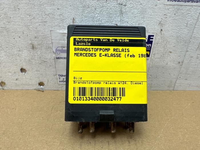 Brandstofpomp relais Mercedes E-Klasse