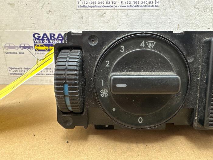 Panneau de commandes chauffage Mercedes C-Klasse