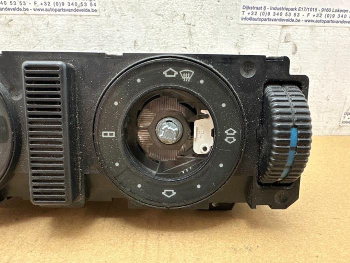 Panneau de commandes chauffage Mercedes C-Klasse