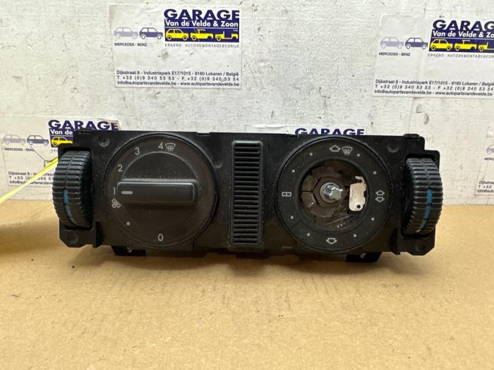 Kachel Bedieningspaneel Mercedes C-Klasse