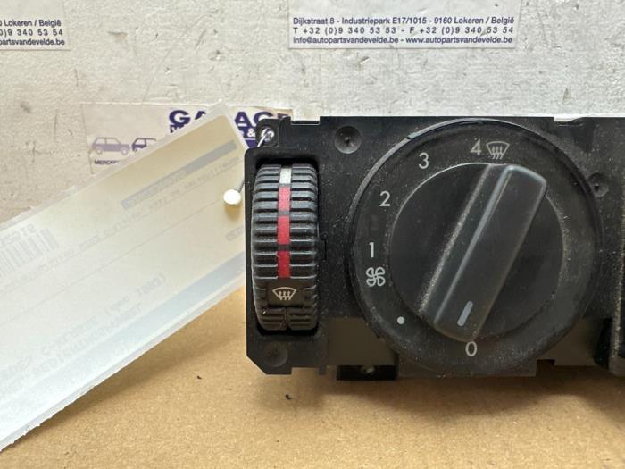Panneau de commandes chauffage Mercedes C-Klasse