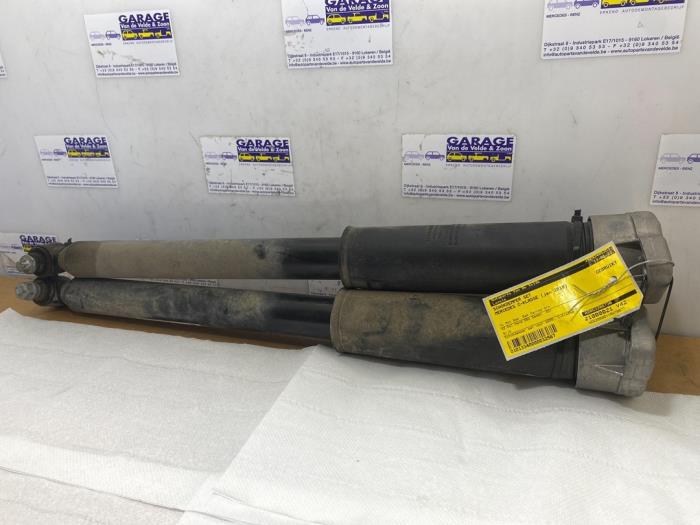 Kit amortisseur Mercedes C-Klasse