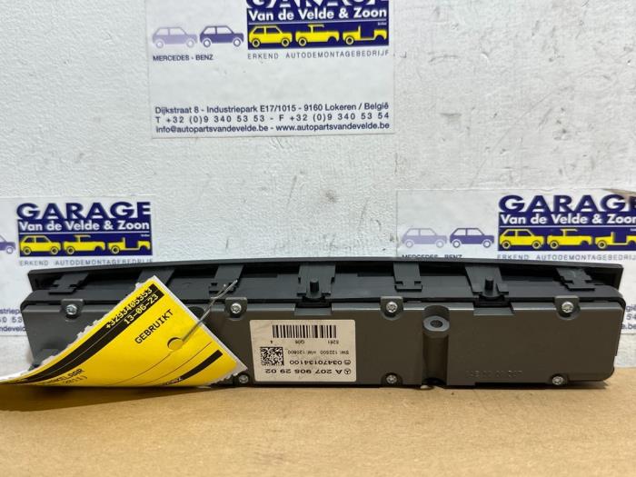 Commutateur éclairage d'urgence Mercedes E-Klasse