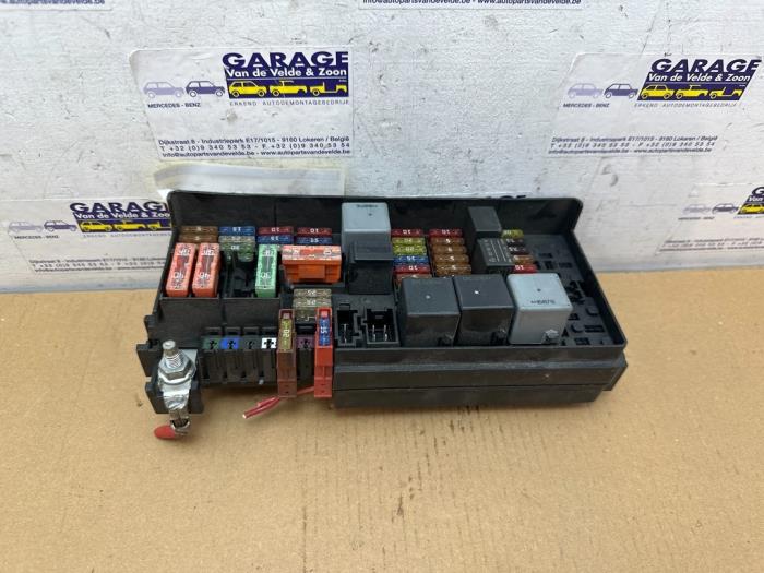 Fuse box Mercedes ML-Klasse
