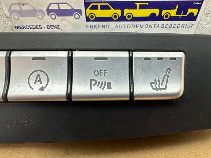 Interruptor de luz de pánico Mercedes GLE
