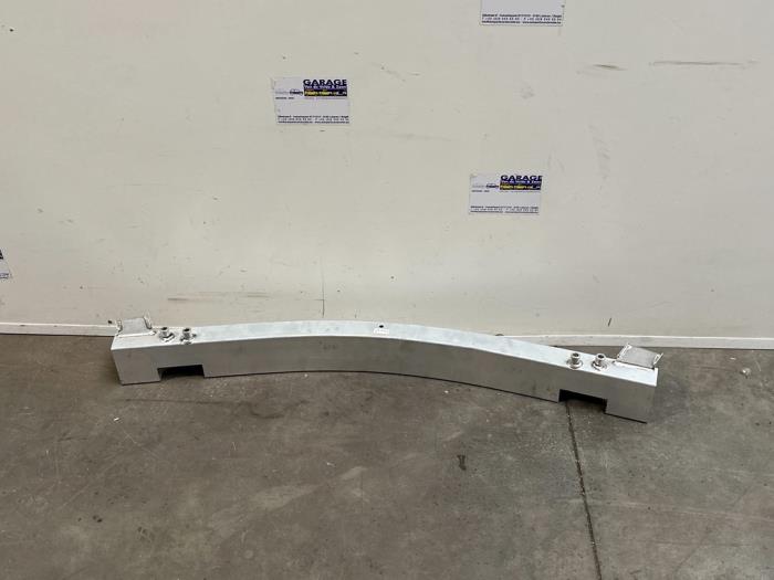 Chassisbalk achter Mercedes AMG GT