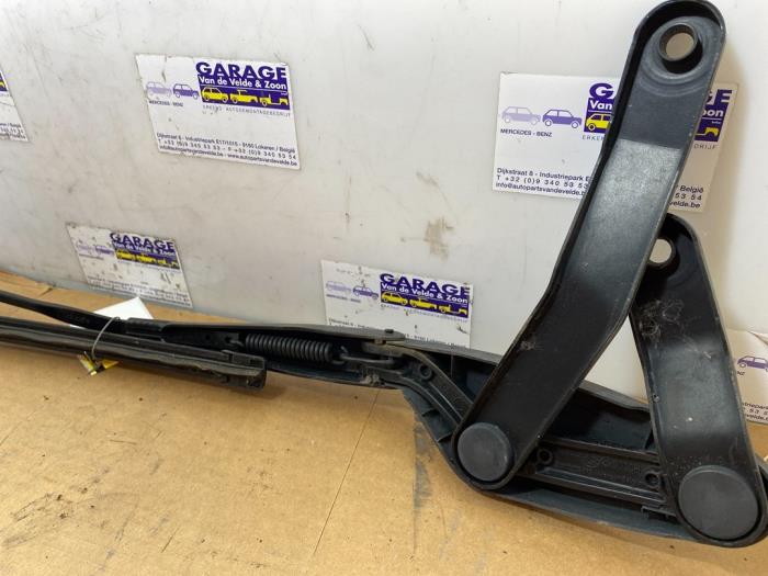 Scheibenwischerarm vorne Mercedes C-Klasse