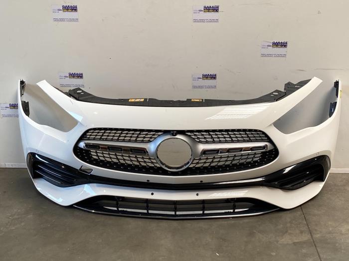 Zderzak przedni Mercedes GLA