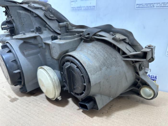Koplamp links Mercedes CLK