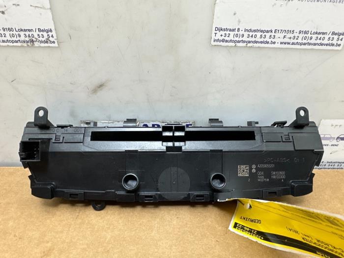 On-board computer controller Mercedes C-Klasse