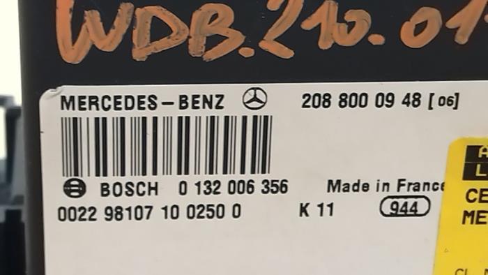 Modul centralnego zamka Mercedes E-Klasse