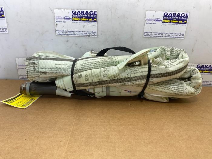 Kurtyna Mercedes E-Klasse