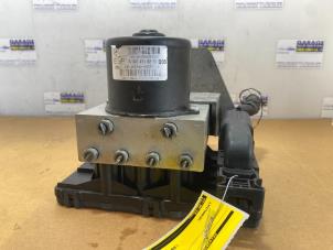 Gebruikte ABS Pomp Mercedes C (W202) 2.2 C-220 CDI 16V Prijs € 127,05 Inclusief btw aangeboden door Autoparts Van De Velde