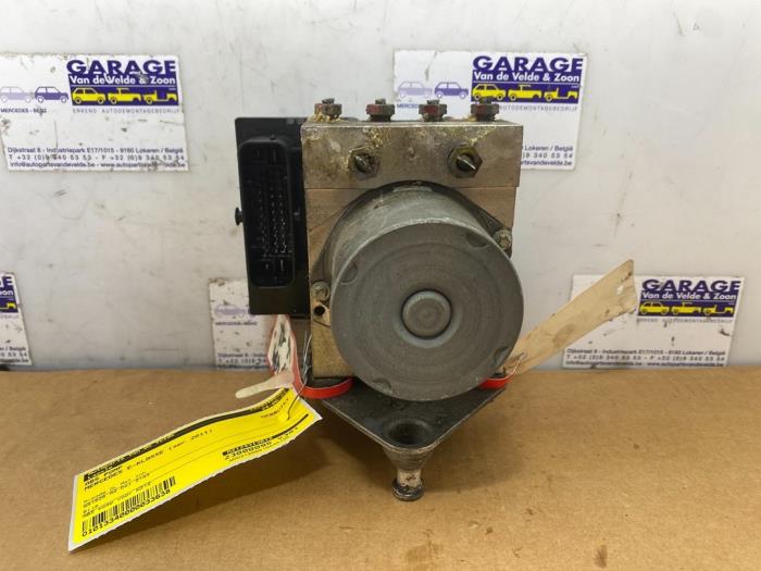 Pompe ABS Mercedes E-Klasse