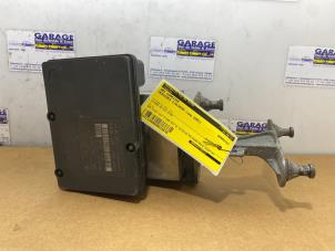 Gebruikte ABS Computer Mercedes C Combi (S203) 2.2 C-200 CDI 16V Prijs € 72,60 Inclusief btw aangeboden door Autoparts Van De Velde