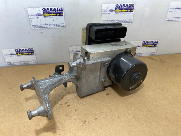 Bomba ABS Mercedes C-Klasse